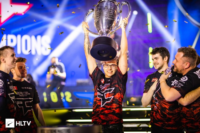 IKLA ： ＂ kvem 非法签署了与 Passion UA 的合同；＂