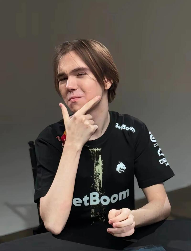 s1mple 效应 — 超过80万观众收看了IEM Dallas 2025的首场比赛